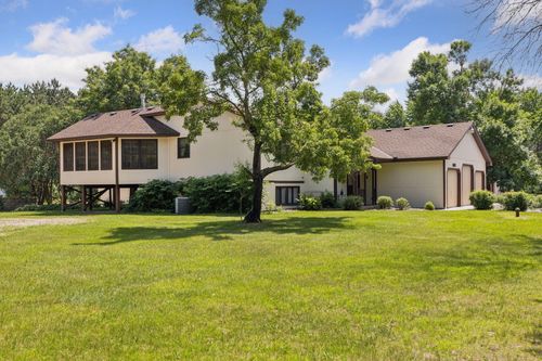 8180 Diane St, Circle Pines, MN, 55014-2162 | Card Image