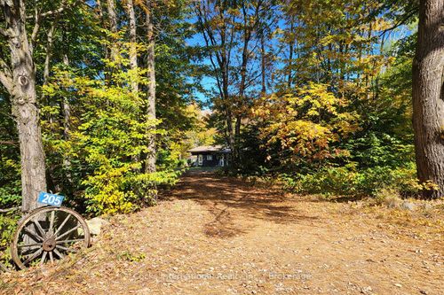 205 Locke Rd, Perry, ON, P0A1Y0 | Card Image