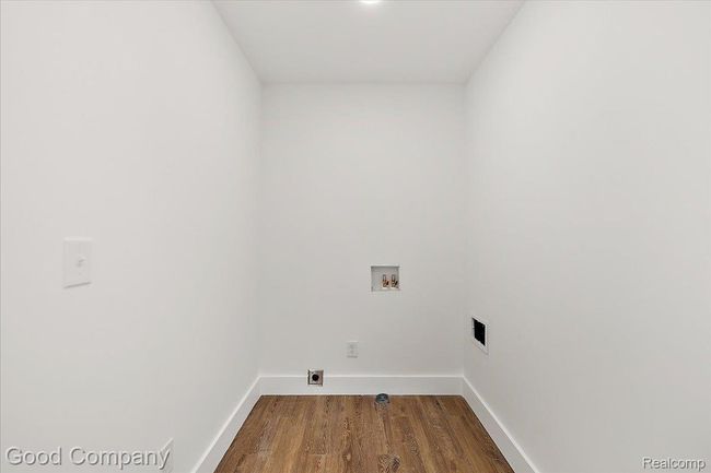 35-494 Bloomfield Ave-35.jpg | Image 17