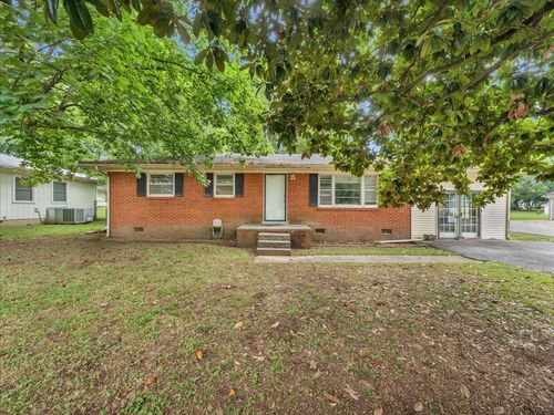 723 Nichols St, Pulaski, TN, 38478-4670 | Card Image