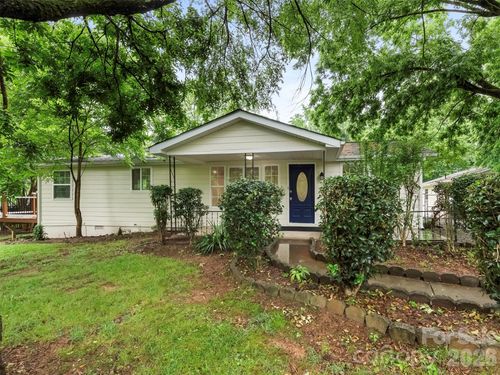 1016 Underwood Rd, Matthews, NC, 28104-7221 | Card Image