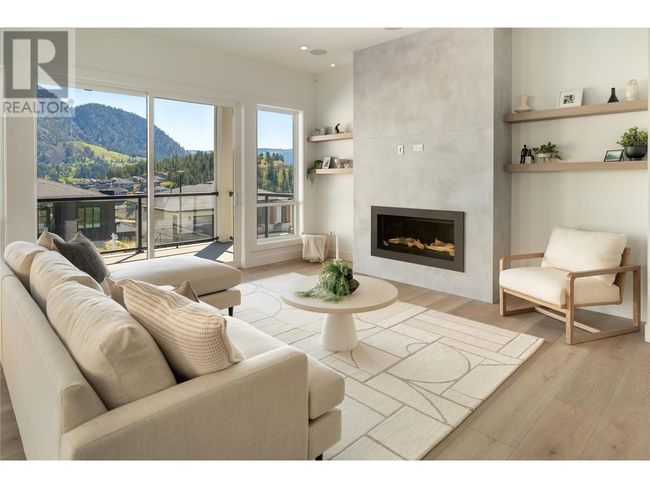 893 Loseth Dr, House other with 6 bedrooms, 4 bathrooms and 4 parking in Kelowna BC | Image 12