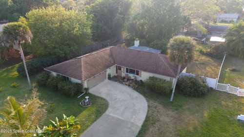 2618 Watkins Dr, Melbourne, FL, 32901-6840 | Card Image