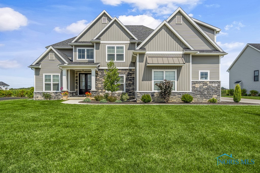 Canterbury Blvd, Perrysburg, OH 43551