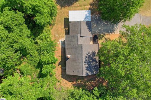 38 Shore Dr, Greenville, SC, 29611-3059 | Card Image