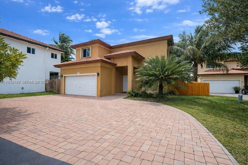 4124 Ne 30th St, Homestead, FL, 33033-5178 | Card Image