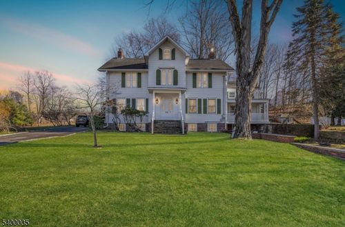 265 Little Falls Rd, Cedar Grove, NJ, 07009-1223 | Card Image