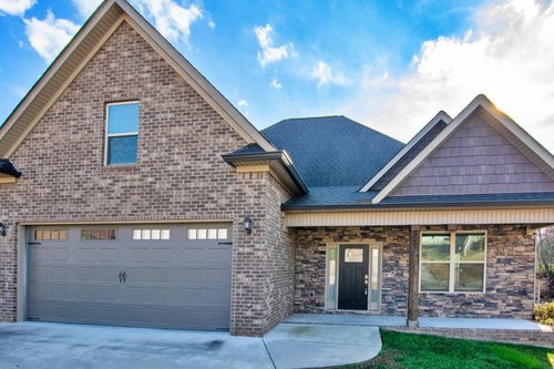 9618 Shooting Star Cir, Soddy Daisy, TN, 37379-4068 | Card Image