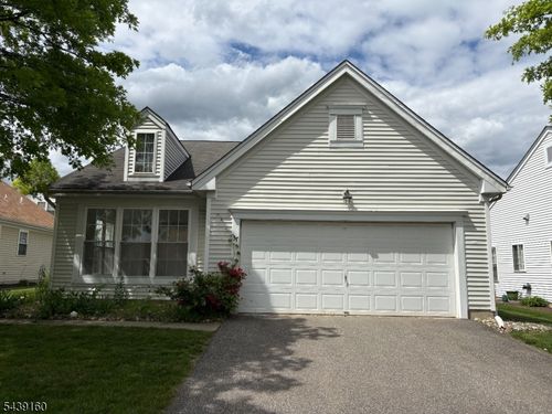 37 Stafford Ln, Belvidere, NJ, 07823-1725 | Card Image