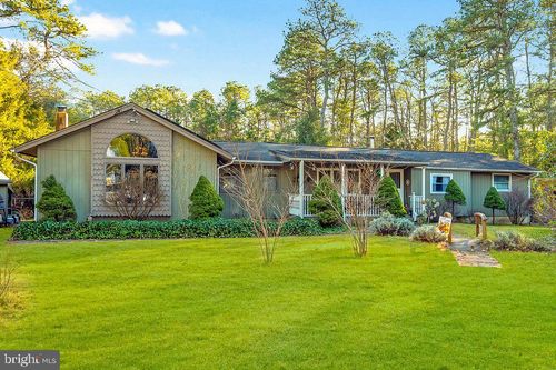 2811 Cedar Ln, HAMMONTON, NJ, 08037-4209 | Card Image