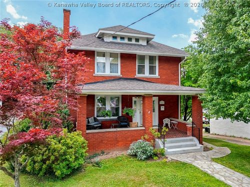 817 Maple Rd, Charleston, WV, 25302-2807 | Card Image