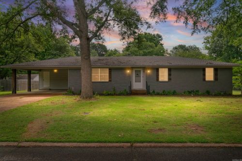 8 Susan Dr, Searcy, AR, 72143 | Card Image