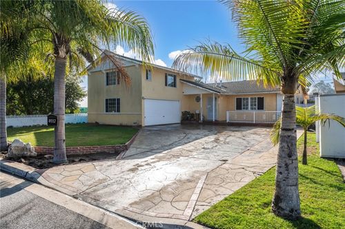 9552 Dewey Dr, Garden Grove, CA, 92841-1312 | Card Image