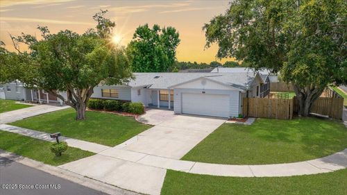 935 Penny Dr, Titusville, FL, 32780-7125 | Card Image