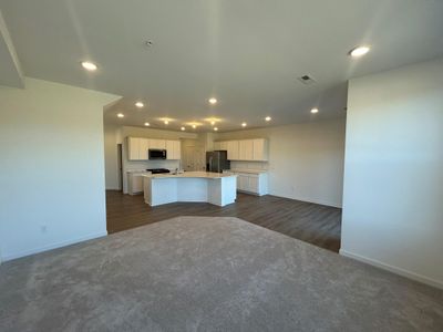 Large open floorplan | Image 3