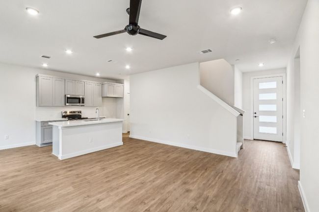 UNIT-1104 - 2600 Gattis School Rd, Condo with 3 bedrooms, 3 bathrooms and 2 parking in Round Rock TX | Image 6