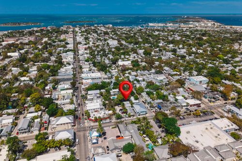 513 Truman Ave, Key West, FL, 33040-3140 | Card Image