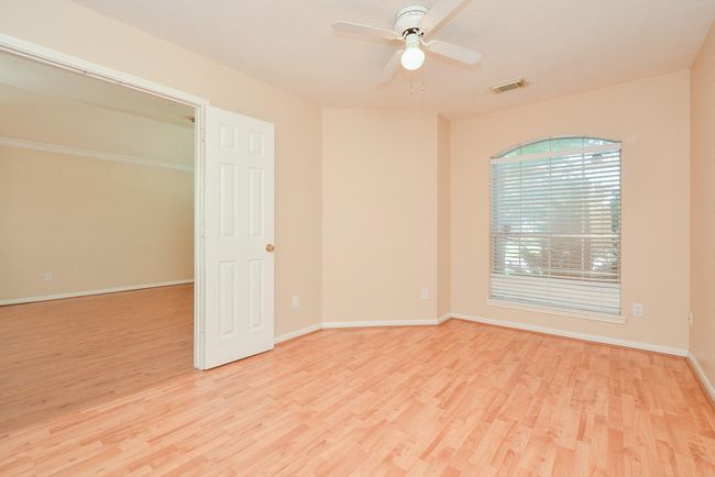 Bedroom 1 | Image 9