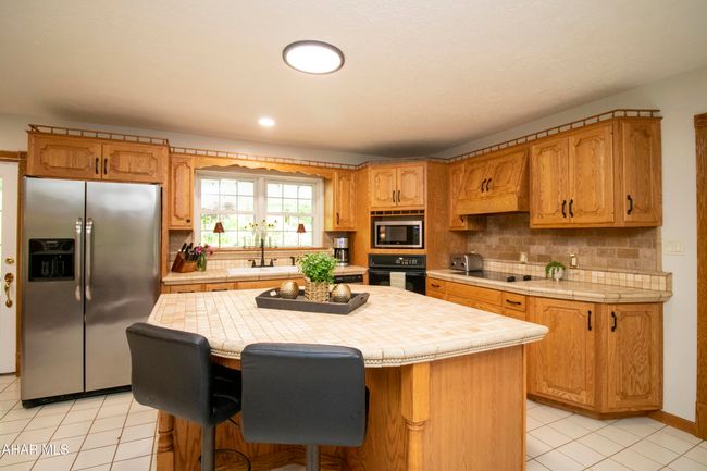 259 Chimney Rocks Rd, House other with 5 bedrooms, 5 bathrooms and null parking in Hollidaysburg PA | Image 5