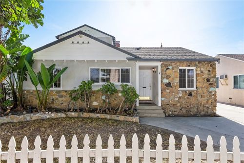 3672 Hackett, Long Beach, CA, 90808 | Card Image