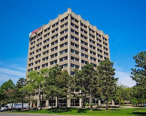 800-2 Lansing Sq, North York, ON, M2J4P8 | Card Image