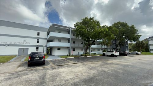 c206-8331 Sands Point Blvd, Tamarac, FL, 33321-8535 | Card Image