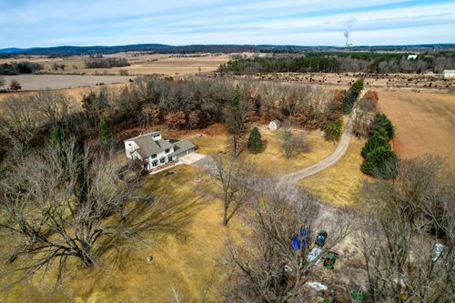 W8347 Thompson Rd, POYNETTE, WI, 53955-8961 | Card Image