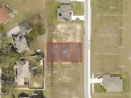 11627 Matanilla Dr, CLERMONT, FL, 34711-7301 | Card Image