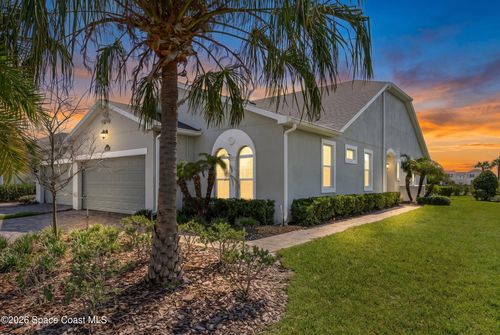 8373 Loren Cove Dr, Melbourne, FL, 32940-7864 | Card Image