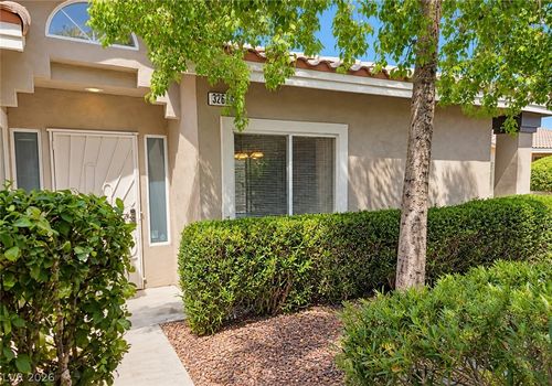 3260 Mystic Ridge Ct, Las Vegas, NV, 89129-7541 | Card Image