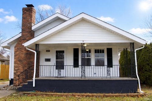 1217 Bower St, Elkhart, IN, 46514-2434 | Card Image