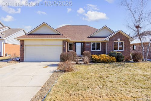 53198 Spurry Ln, Chesterfield, MI, 48051-1783 | Card Image