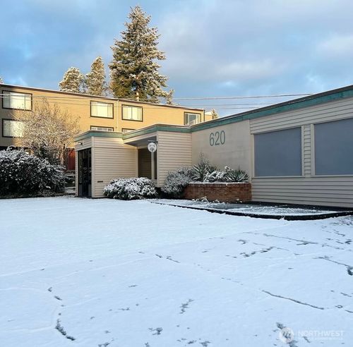 620 Sw 150th St, Burien, WA, 98166-1981 | Card Image