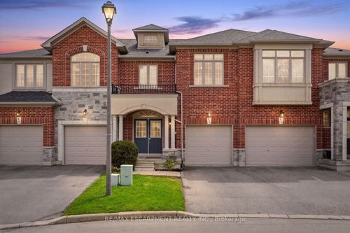 35-99 Panabaker Dr, Ancaster, ON, L9G0A3 | Card Image