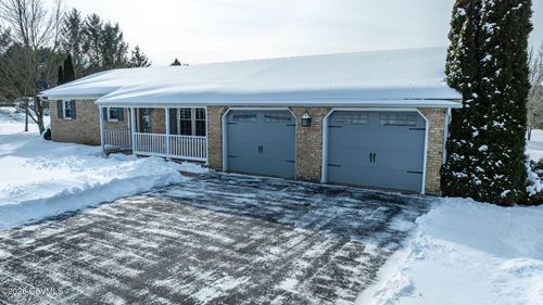 12 Leer Ln, Danville, PA, 17821-9321 | Card Image