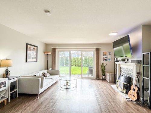 5-46350 Cessna Dr, Chilliwack, BC, V2P7W3 | Card Image