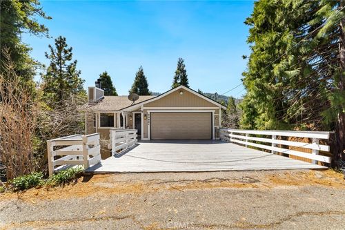 23881 Zurich Dr, Crestline, CA, 92325-9397 | Card Image