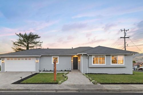 272 Taylor Dr, South San Francisco, CA, 94080-5714 | Card Image