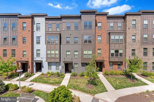 74-12915 Sunrise Ridge Aly, HERNDON, VA, 20171-6291 | Card Image