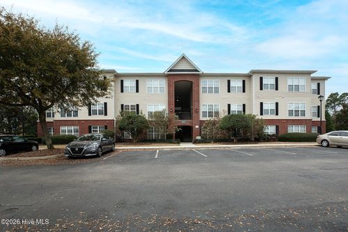 unit-305-2808 Bloomfield Lane, Wilmington, NC, 28412 | Card Image