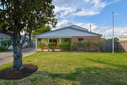 5508 Jessamine St, Houston, TX, 77081-6633 | Card Image