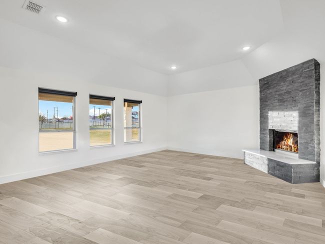 1314 Oliver Creek Ln, House other with 4 bedrooms, 2 bathrooms and null parking in Justin TX | Image 12