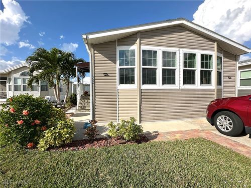 4550 Liberty Lane E, ESTERO, FL, 33928 | Card Image