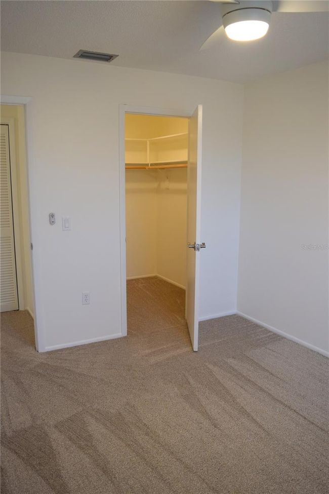 Bedroom 2/Closet | Image 7