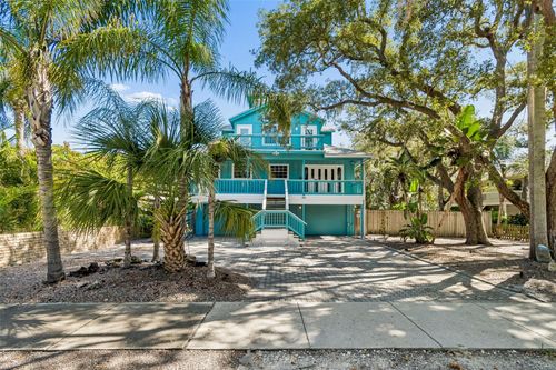 416 Tennessee Ave, CRYSTAL BEACH, FL, 34681 | Card Image