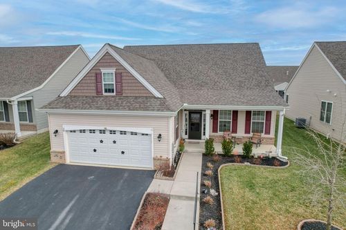 28 Pegasus Ln, SMYRNA, DE, 19977-4129 | Card Image
