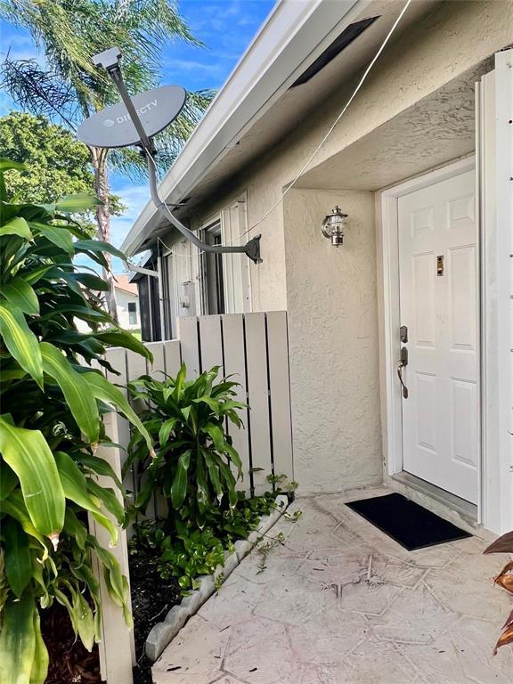 Residential Lease in Deerfield Beach 5