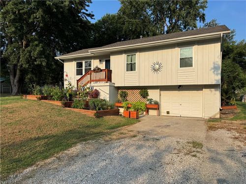 1202 S Hormeyer St, Clinton, MO, 64735-2617 | Card Image