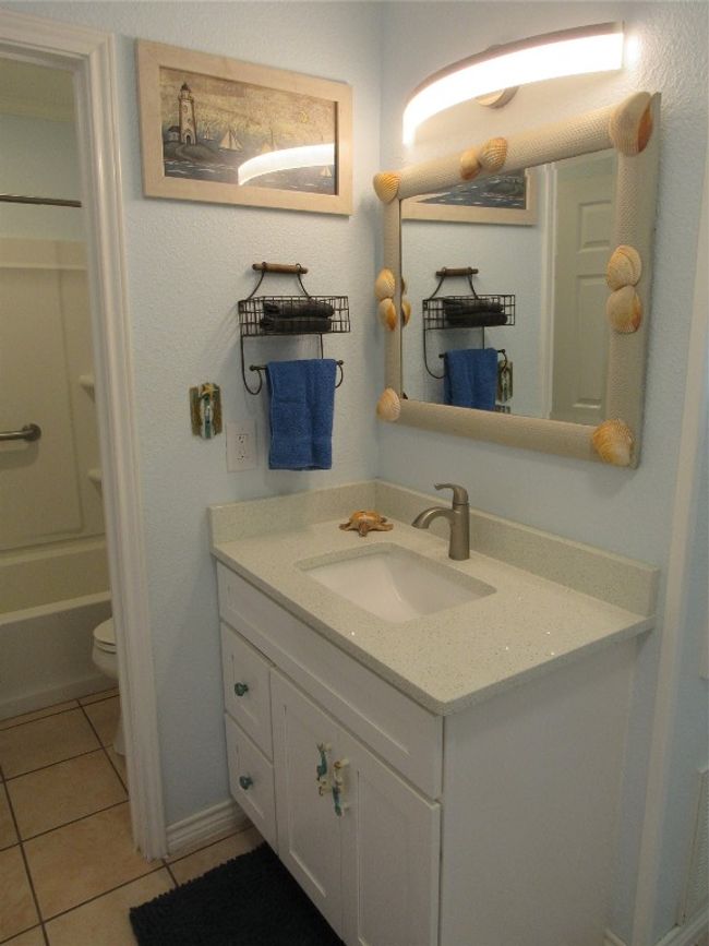 Outside lavatory | Image 23