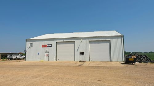 2554 County Road 7, Marshall, MN, 56258-5468 | Card Image